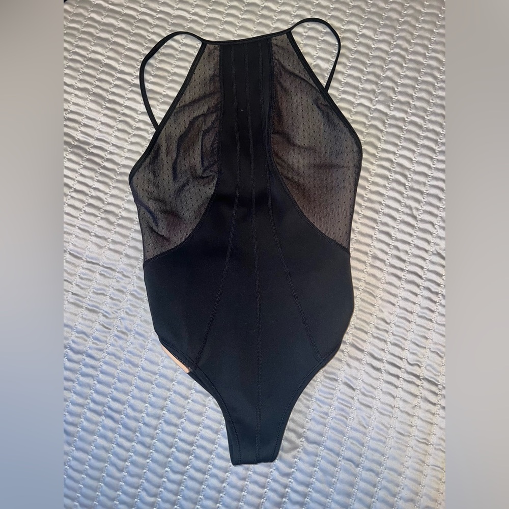NWT Kiki De Montparnasse